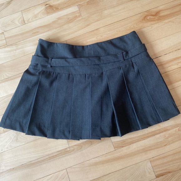 Zara gray mini skirt - Picture 3 of 6